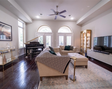 4008 Barnes Street - Photo Thumbnail 8