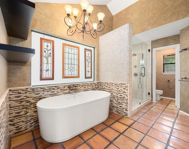 19806 Sunbridge Lane - Photo Thumbnail 16