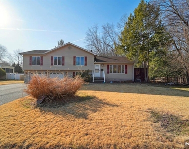 324 Brook - Photo Thumbnail 39