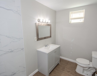 3119 Earl Street - Photo Thumbnail 7
