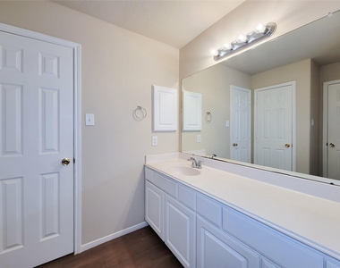 19338 Harvest Stream Way - Photo Thumbnail 42