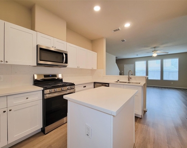 19338 Harvest Stream Way - Photo Thumbnail 15