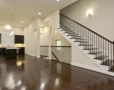 4009 Lillian Street - Photo Thumbnail 9