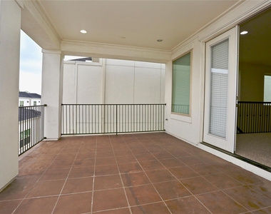 4009 Lillian Street - Photo Thumbnail 18