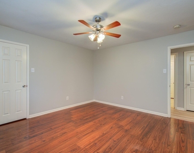 14003 Cypress Falls Drive - Photo Thumbnail 23