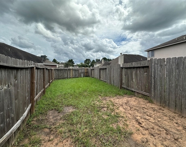 14611 Becurtesy Court - Photo Thumbnail 15