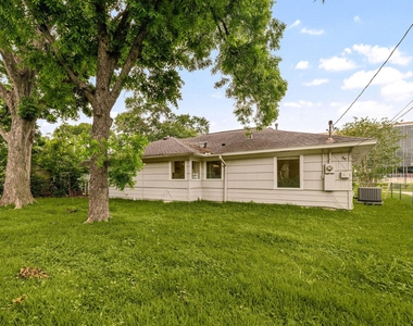 5127 Maple Street - Photo Thumbnail 18