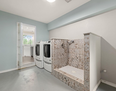 5127 Maple Street - Photo Thumbnail 14