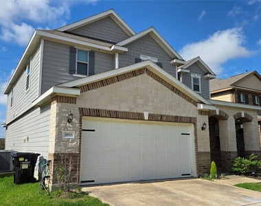20915 Westgreen Springs Drive - Photo Thumbnail 2