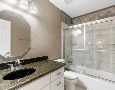 19 Shimmer Pond Place - Photo Thumbnail 28