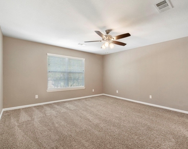 19 Shimmer Pond Place - Photo Thumbnail 20