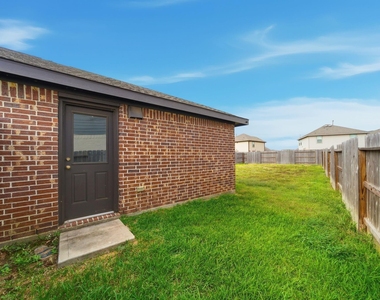 26726 Wilderye Cove Lane - Photo Thumbnail 11