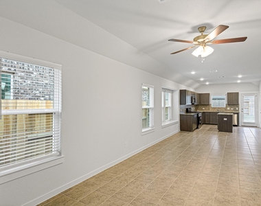 21259 Shore Bluff Drive - Photo Thumbnail 2