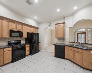 13507 Brookbluff Lane - Photo Thumbnail 6