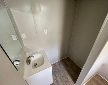501 14th Street - Photo Thumbnail 22