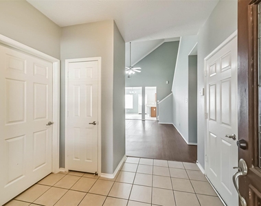 8726 Old Maple Lane - Photo Thumbnail 4