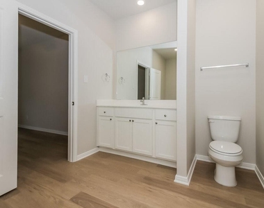 428 San Miguel Creek Drive - Photo Thumbnail 9