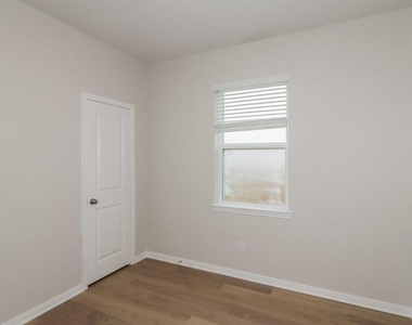 428 San Miguel Creek Drive - Photo Thumbnail 10