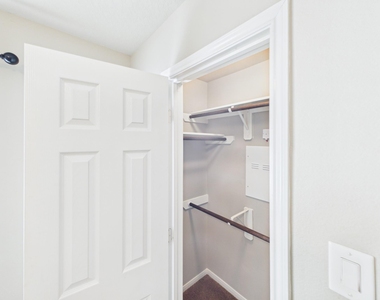 17143 Deaton Mill Drive - Photo Thumbnail 28