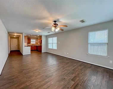 13327 Belvedere Park Court - Photo Thumbnail 18