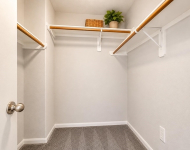 13327 Belvedere Park Court - Photo Thumbnail 23
