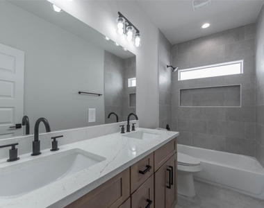 9309 Jutland Road - Photo Thumbnail 22