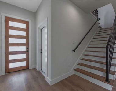 9309 Jutland Road - Photo Thumbnail 6