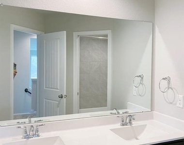 29630 Juniper Court - Photo Thumbnail 12