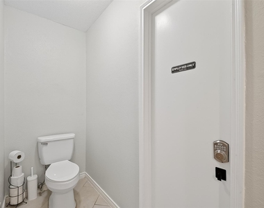 12727 Ashford Knoll Drive - Photo Thumbnail 32