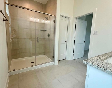 1539 Crystal Stream Drive - Photo Thumbnail 21