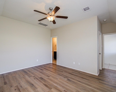13822 Roman Ridge Lane - Photo Thumbnail 19