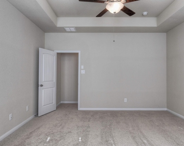 21231 Flowering Dogwood Circle - Photo Thumbnail 22