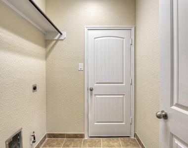 21231 Flowering Dogwood Circle - Photo Thumbnail 24