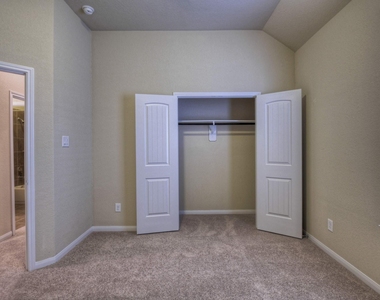 21231 Flowering Dogwood Circle - Photo Thumbnail 26