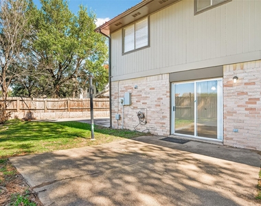 1507 Windys Way - Photo Thumbnail 25