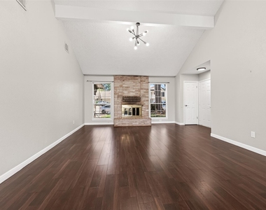 1507 Windys Way - Photo Thumbnail 6
