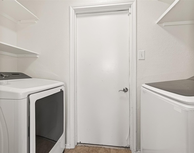 1507 Windys Way - Photo Thumbnail 16