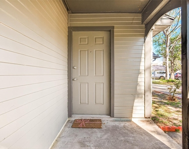 1507 Windys Way - Photo Thumbnail 3