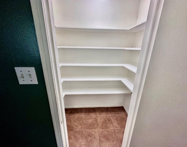 17502 Cassina Drive - Photo Thumbnail 22