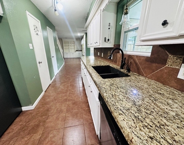 17502 Cassina Drive - Photo Thumbnail 17