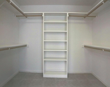 13819 Starhill Court - Photo Thumbnail 18