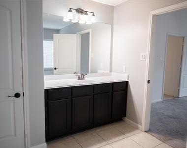 7635 Daisy Port Lane - Photo Thumbnail 6