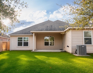 7635 Daisy Port Lane - Photo Thumbnail 14