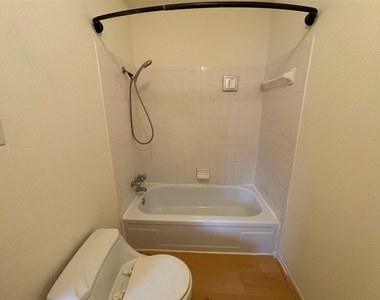 4079 Young Street - Photo Thumbnail 7