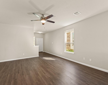 2923 August Mist Ln - Photo Thumbnail 8