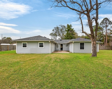 5109 E 5th Street - Photo Thumbnail 29