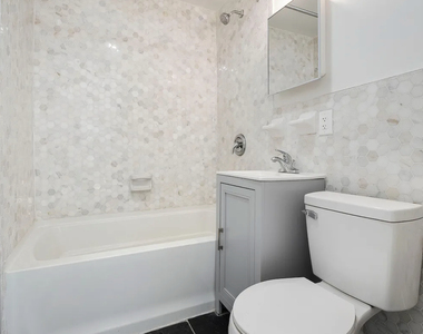 538 Pacific Street - Photo Thumbnail 4
