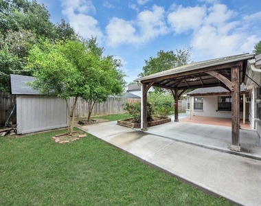 4922 E Laureldale Drive - Photo Thumbnail 33