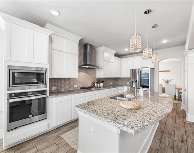 2736 Ahnya Lane - Photo Thumbnail 17