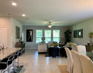 24207 Oakdale Hills Court - Photo Thumbnail 3
